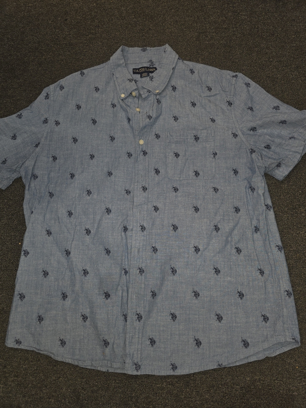 U.S. Polo Assn. Men's Light Blue Short-Sleeve Button-Up Shirt